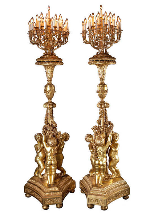 Светильники из позолоченного дерева,стилизованные под факелы 18 века
